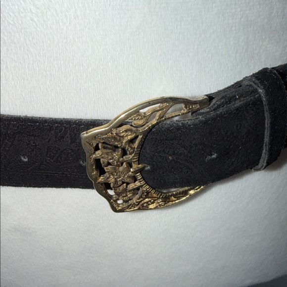 Omega Vintage Etched Suede? Belt Gold Metallic Buckle Floral Design Fits 30-34” - Picture 4 of 14